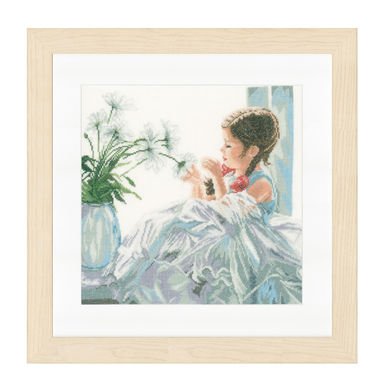 Broderipakning - vgbillede - Pige i vindue