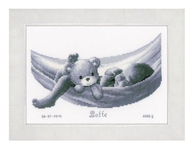 Broderipakning Fdselsminde - Baby i hngekje