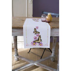 Broderipakning - Lber - Sommerfugle i lilla blomst