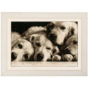 Broderipakning - Hunde sover sammen