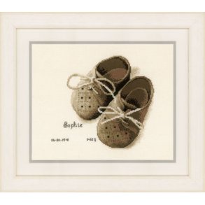 Broderipakning - Billede - Mine frste sko II