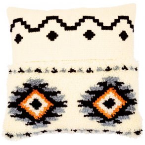 Broderipakning - stramaj / rya pude - Etnisk print III