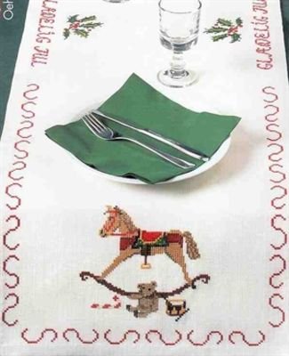 Broderipakning - Julelber med gyngehest