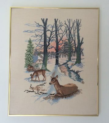 F�rdigbroderet - R�vildt i solopgang ved � l�b