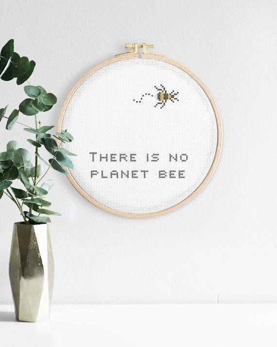 Broderikit - billede - There is no planet Bee