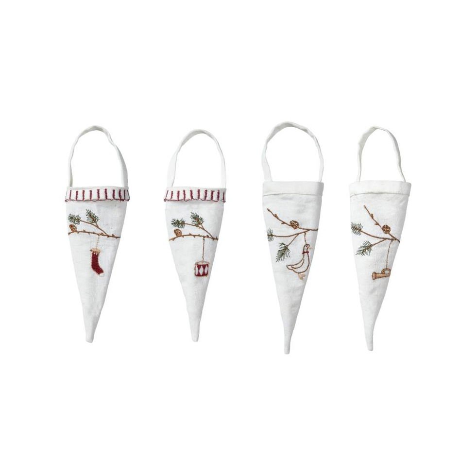 Broderi - frdig broderet julepynt - 4 stk.