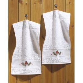 Broderipakning - Gstehndklde 2 stk. - Dompapper