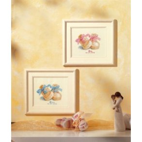 Broderi  - Fdselsminde med barnesko