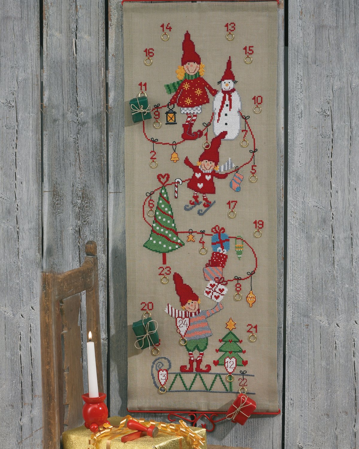 Broderipakning - Julekalender - Aktive Nisseb�rn