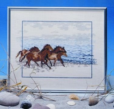 Broderipakning - Horses on the run