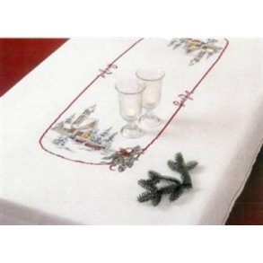 Broderipakning - Juledug - Kane i Landskab ved kirke