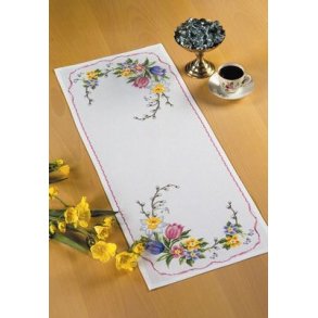 Broderipakning - Lber med pskeblomster