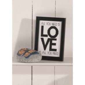 Broderipakning - Billede - Love is all you need