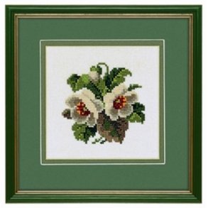 Broderipakning - Hvide blomster