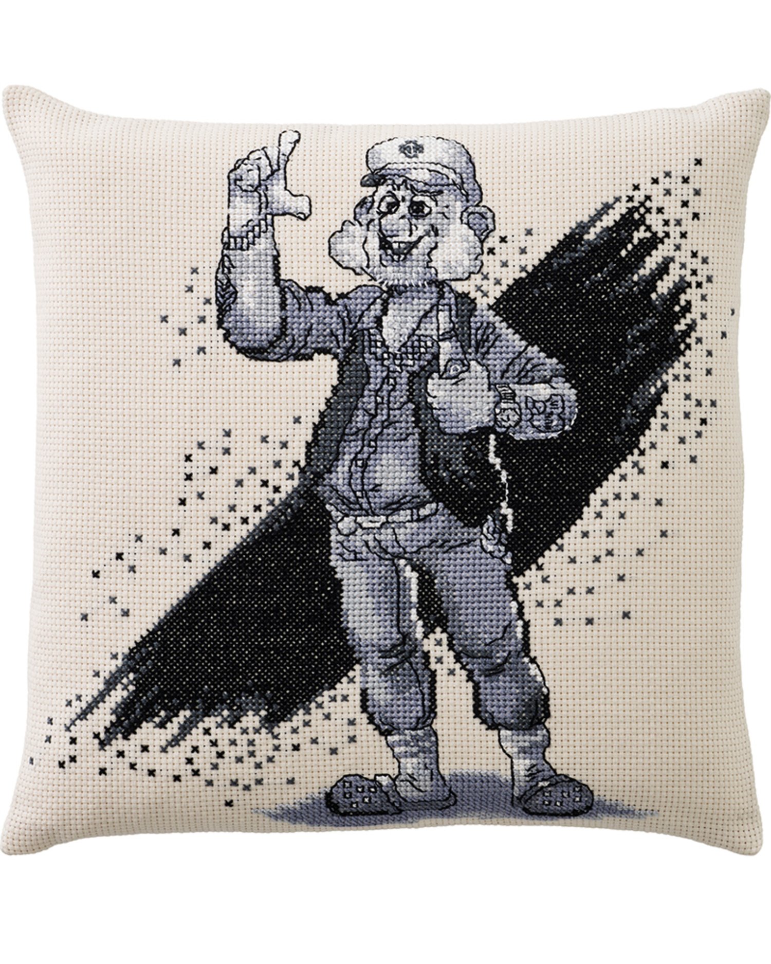 Broderipakning - Pude - Ternet Ninja, Onkel Stewart eller knapper