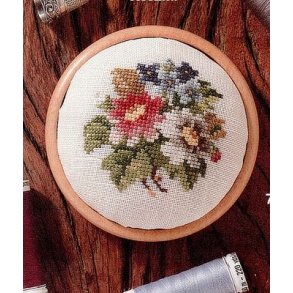 Broderipakning N�lepude Blomster 1