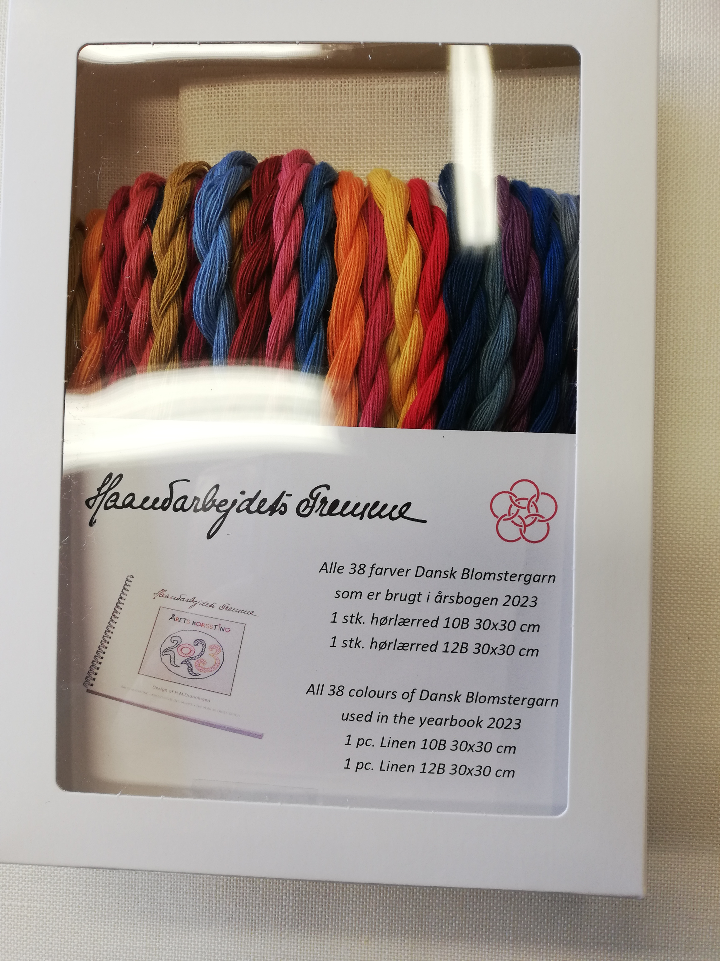 RETS KORSSTING fra Haandarbejdets Fremme - Mnsterbog - rskalender