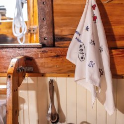 Broderipakning - 'Alt godt fra havet' med garn og vandopl. stof