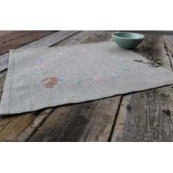 Broderipakning - Pskedug eller brdserviet - Pskeg med hare