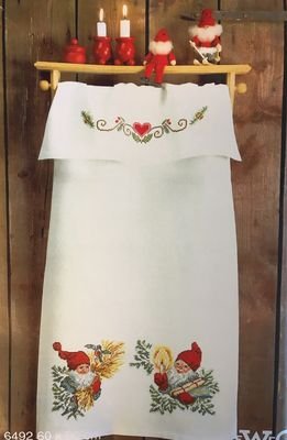 Broderipakning - Jule kkkenophng med nisser