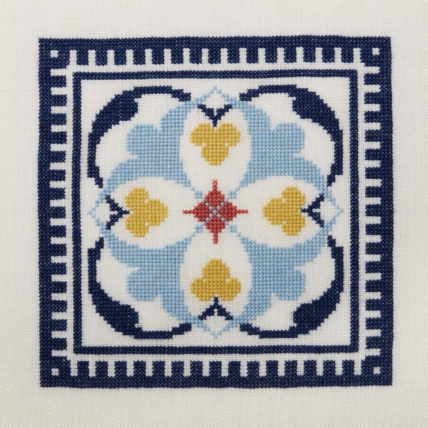 RETS KORSSTING 2024 fra Haandarbejdets Fremme - Mnsterbog - rskalender