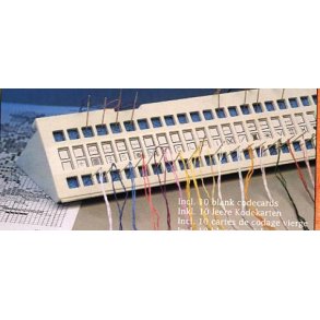 Garnordner trekantet Pako til 50 farver