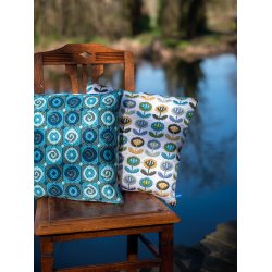 Broderipakning - pude - Swirls