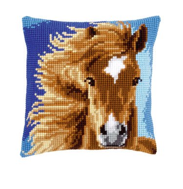 Stramaj Pude - Pony med vind i manen