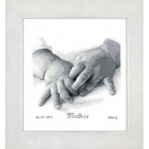 Broderipakning - Baby hnder