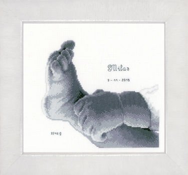 Broderipakning - F�dsels minde - Lille baby fod