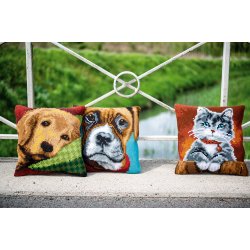 Broderipakning - stramaj pude - Sovende lille hund