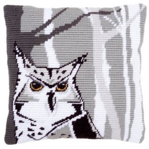 Broderipakning - stramaj pude - Hella