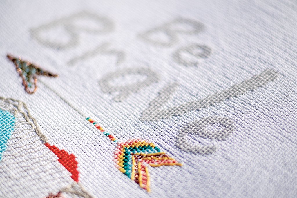 Broderipakning - Billede - Vr modig