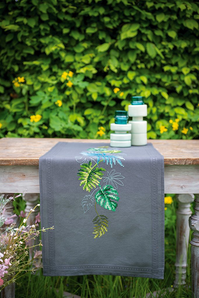 Broderi pakning - bordlber - Botaniske blade