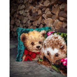 Broderipakning - Rya pude - Bamse