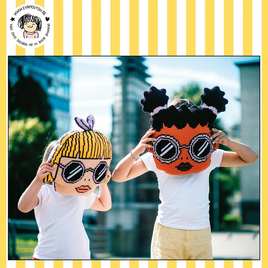 Broderipakning - pude - Sjov hoved-pude...