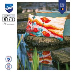 Broderipakning - Pude - Landskab med valmuer