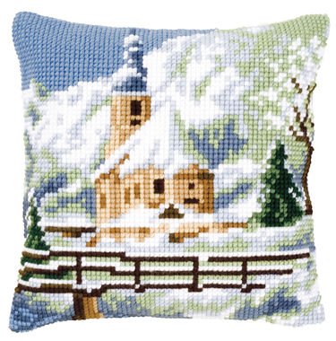 Stramaj - Pude med kirke